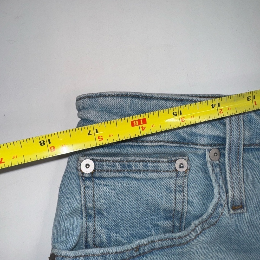 NWT Madewell Curvy Perfect Vintage Straight Jean Danby Wash: Knee-Rip Size 33P - Picture 17 of 17